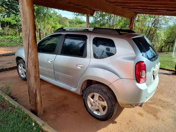 RENAULT DUSTER 2.0 DYNAMIQUE 4X2 16V FLEX 4P AUTOMÁTICO